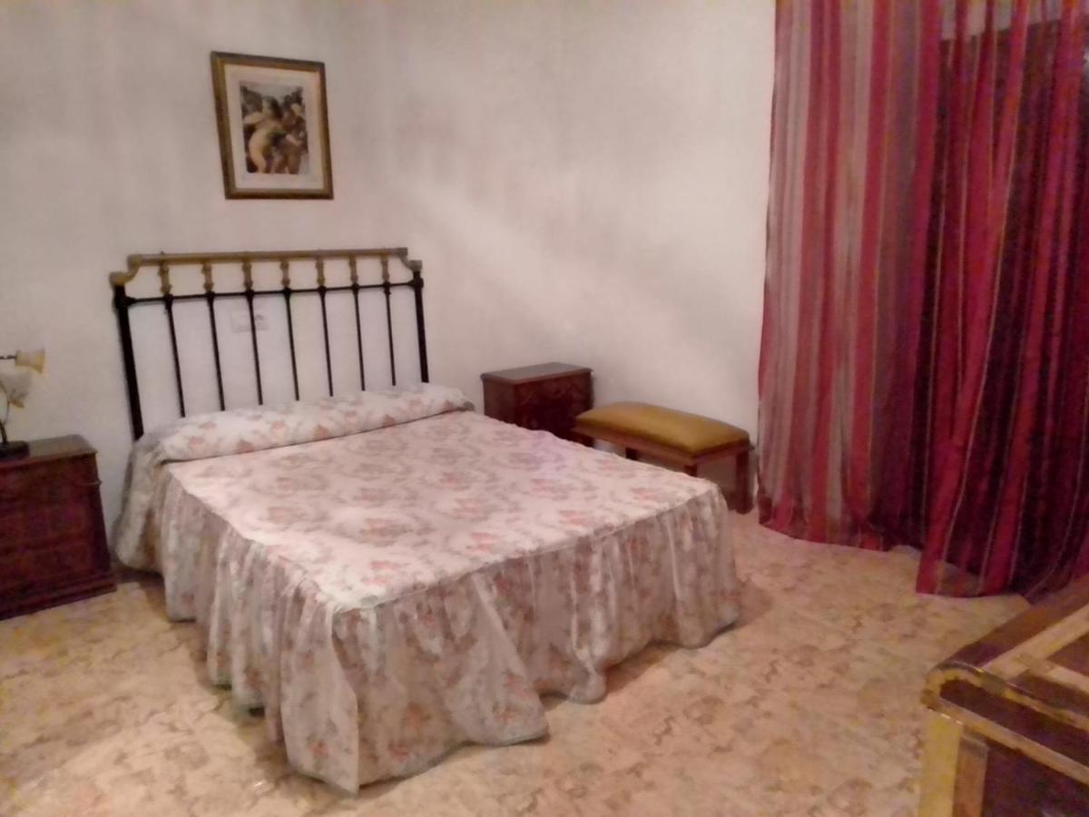 La Trilla Villa Cacin ภายนอก รูปภาพ
