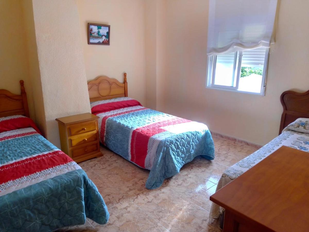 La Trilla Villa Cacin ภายนอก รูปภาพ