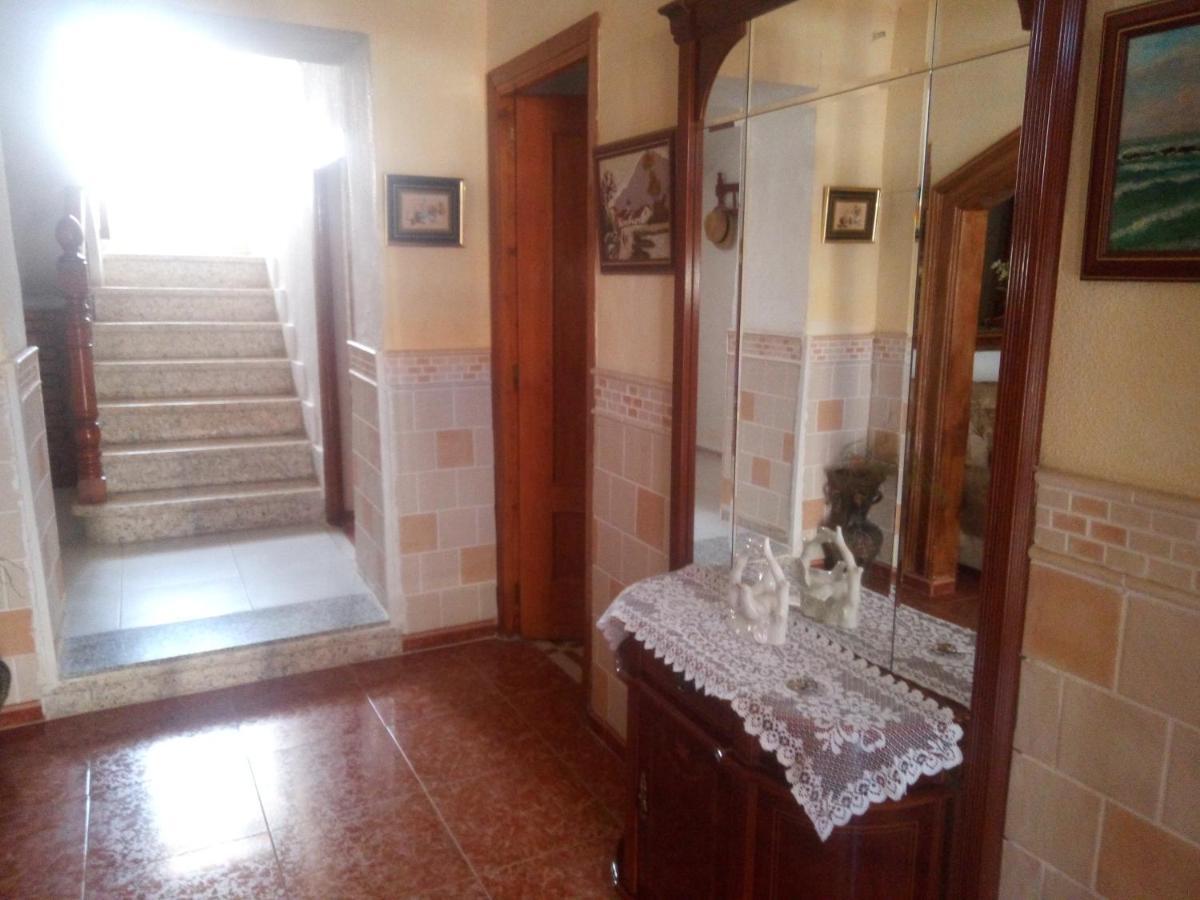 La Trilla Villa Cacin ภายนอก รูปภาพ