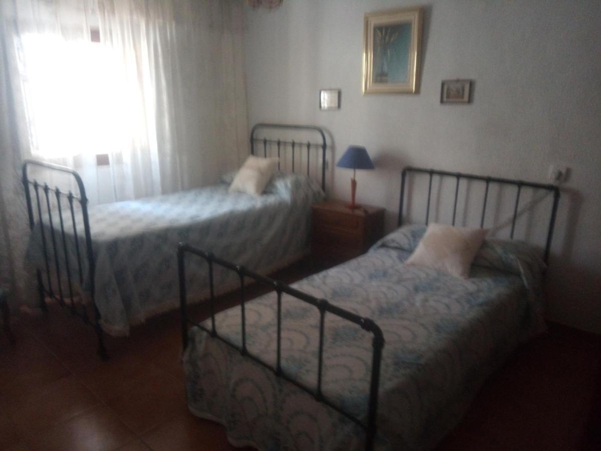 La Trilla Villa Cacin ภายนอก รูปภาพ